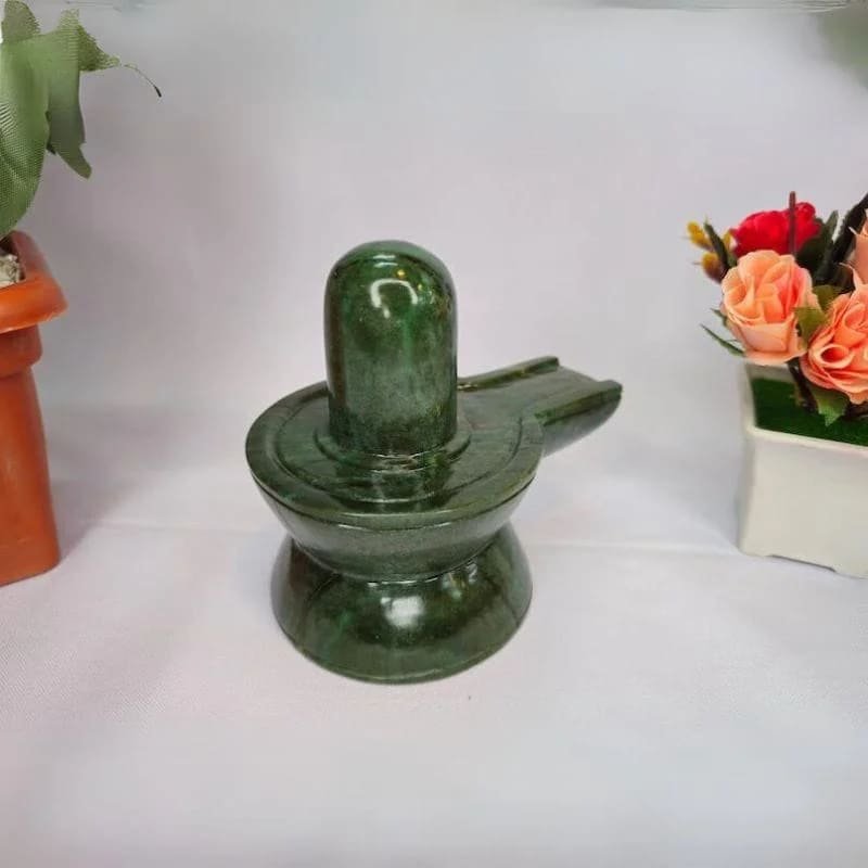 back view of shivling