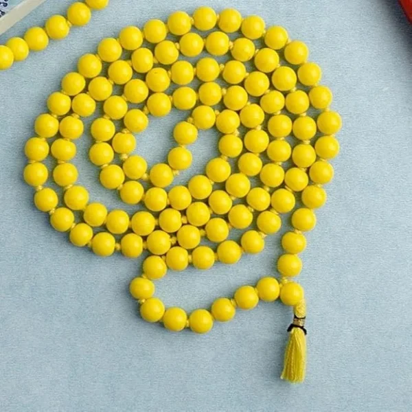Natural yellow mala
